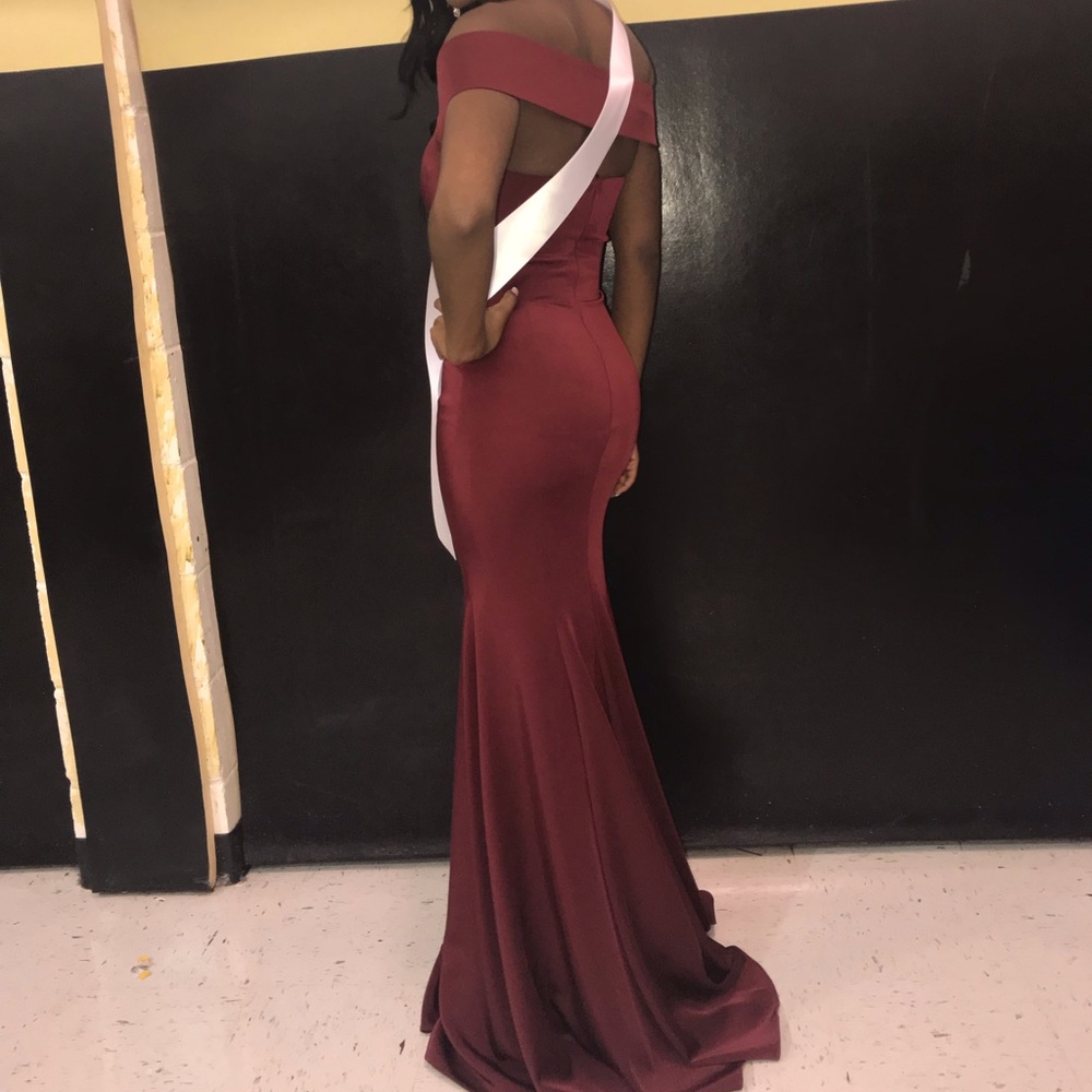 Prom/Pageant Dress - Picture 2 of 3